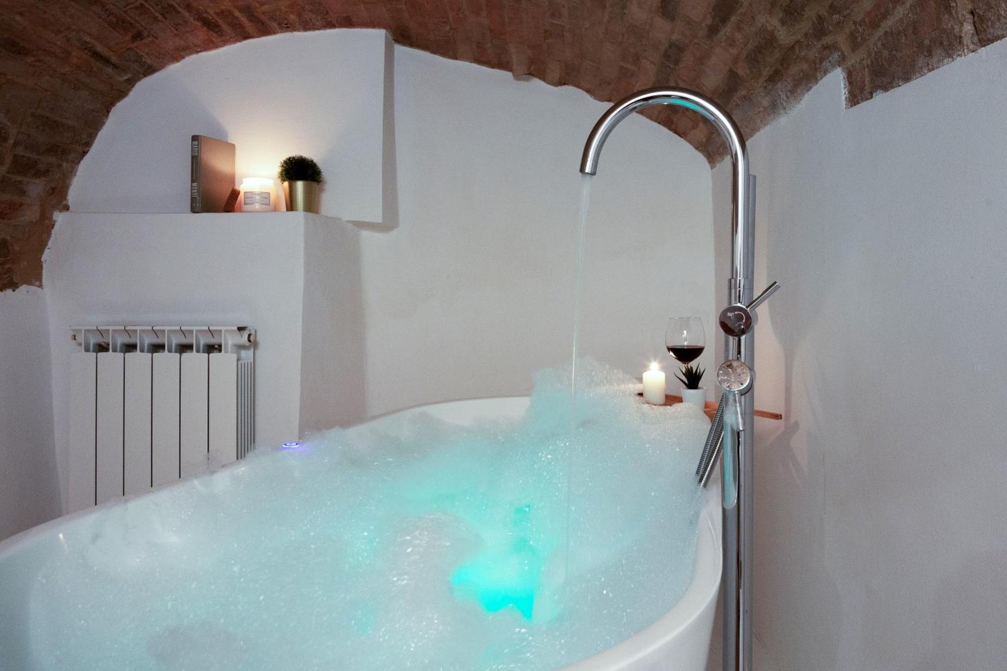 Medieval Flat With Whirlpool Bath Perugia Bagian luar foto